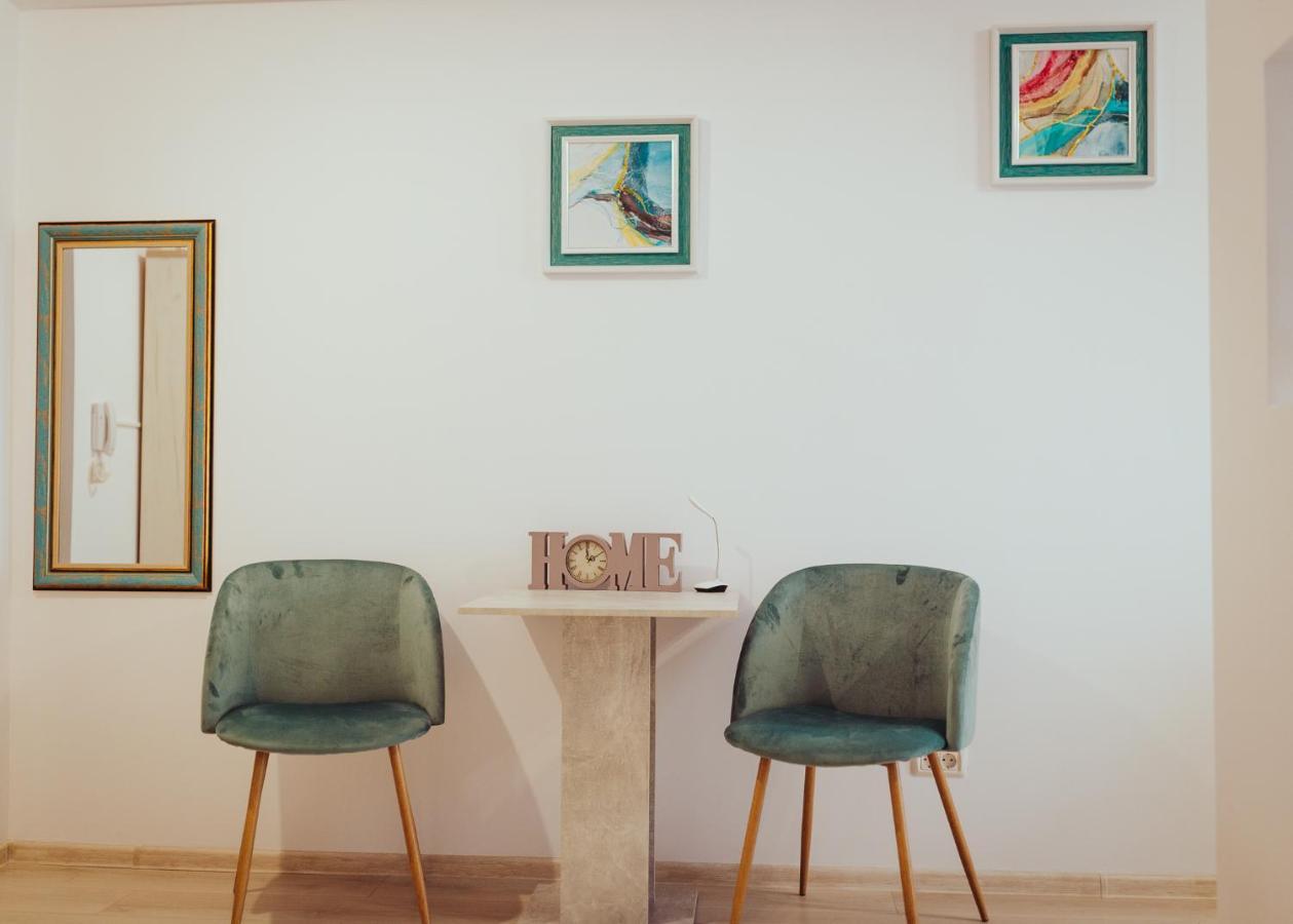 Homey Studio 툴체아 외부 사진
