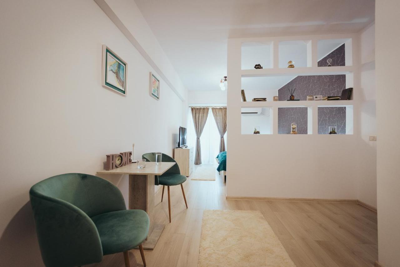 Homey Studio 툴체아 외부 사진